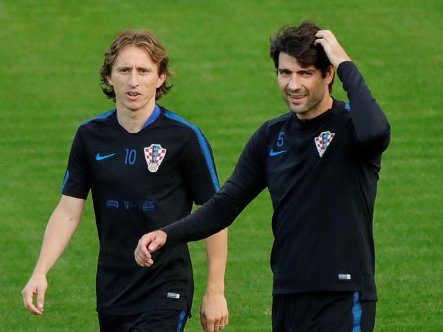 格子军团2018战绩,格子军团两大中场