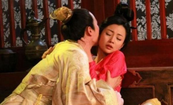 皇帝临幸妃子竟然还会用上上刑具