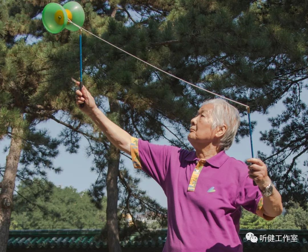 80岁还在干农活,80后还在做什么工作