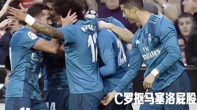 为什么足球运动员喜欢摸头,足球运动员为什么喜欢摸头