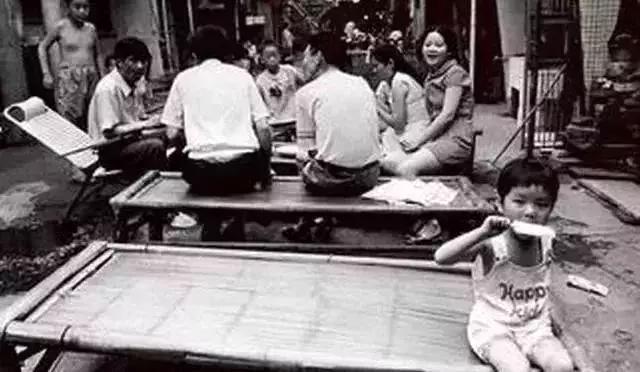 身份证是1970-1989年的注意了!再不看就没有了,很重要