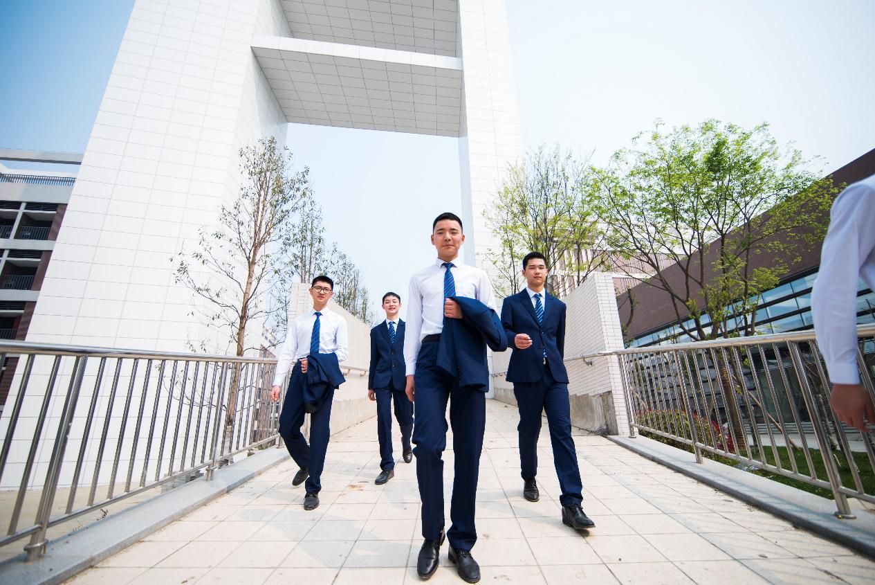 记录见证成长的每一个瞬间,见证记录还应记录哪些内容