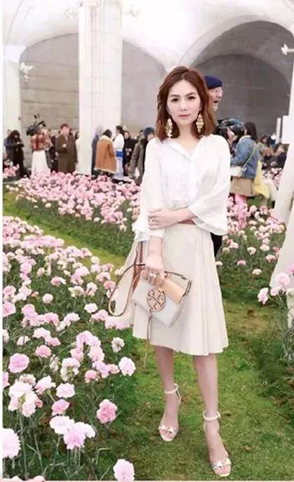 为什么你穿长裙不好看,连衣裙要怎么穿才好看