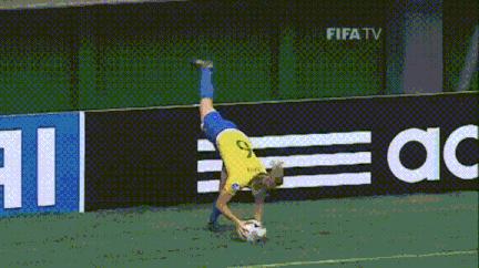 搞笑她们是认真的,搞笑他们