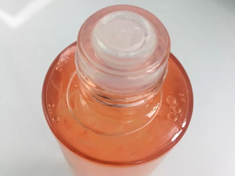 祛黑头越做毛孔越大,特别多的黑头毛孔也特别大怎么办