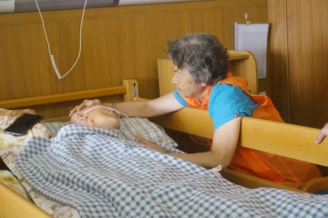 把你最好的东西给这个世界原版,把你最好的东西给这个世界完整版