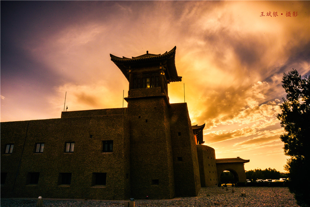 敦煌山庄设计风格,敦煌山庄属于什么档次