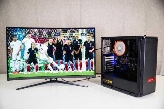 不能去现场看决赛？也许你应该组建一台看球神器