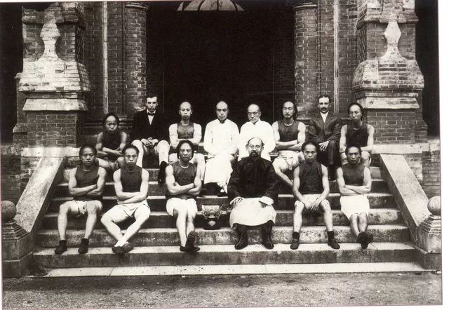 决赛将至！世界杯没看过瘾？加场“德比”之战，接着嗨