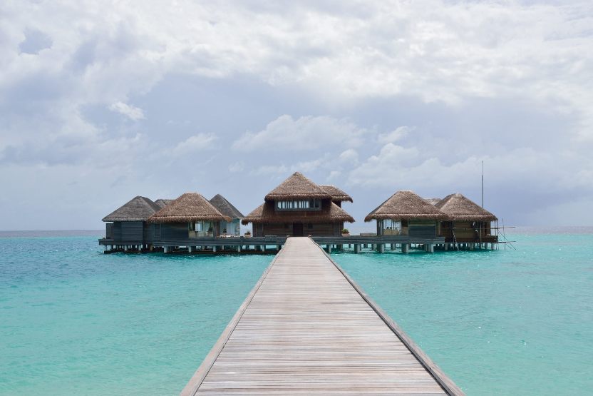 马尔代夫spa馆给多少小费,马尔代夫哪个岛有赠送spa