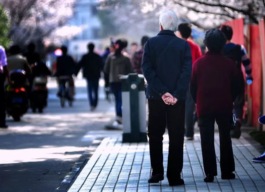 珠海平均工资2024最新标准多少,珠海2023年平均工资是多少