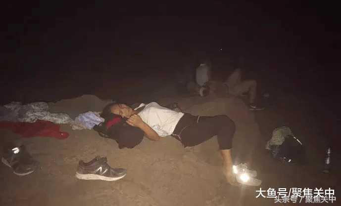 20岁姑娘一个人穷游中国,山西姑娘一个人在旅游