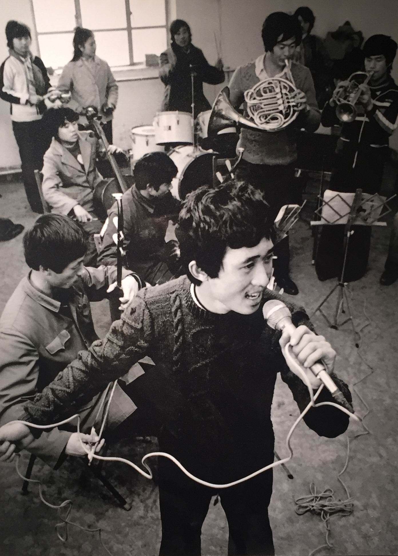 80年代海员带洋烟摩托录像机一趟赚几千块,塘沽成“天津沙头角”