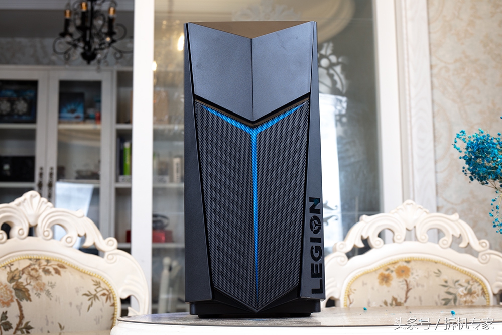 流畅吃鸡笔记本电脑配置推荐,联想游戏台式机刃9000