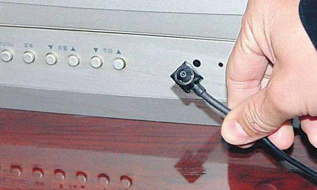 告诉你隐形针孔摄像头都躲在这里哦用这些办法把他找出来值得收藏