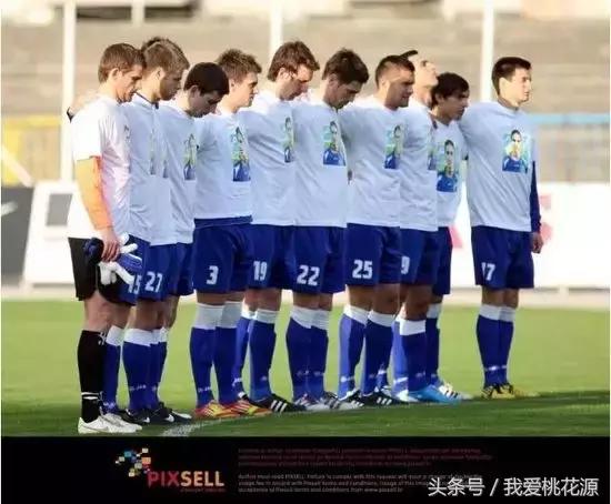 克罗地亚人脱下衣服震惊朋友圈：没有奇迹，只有普通人的含泪奔跑