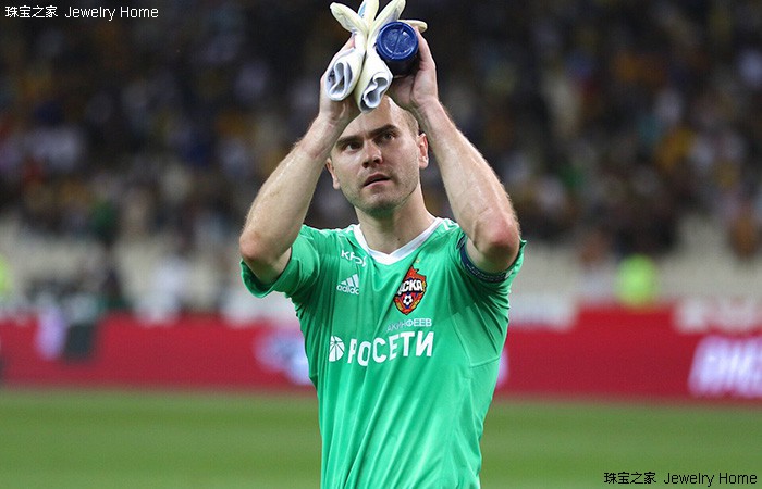 世界杯暂告段落，足球钻石来凑热闹！