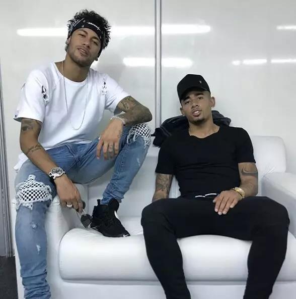 如果举办足球界穿衣世界杯，法国队一定拿不到冠军