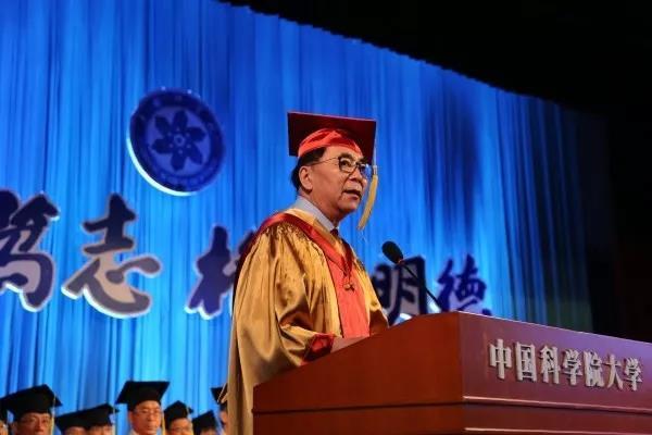 最有意义的大学毕业典礼,最感人催人泪下的毕业典礼