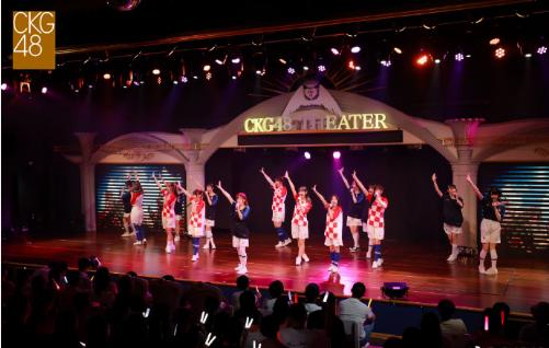 世界杯足球表演,化身足球