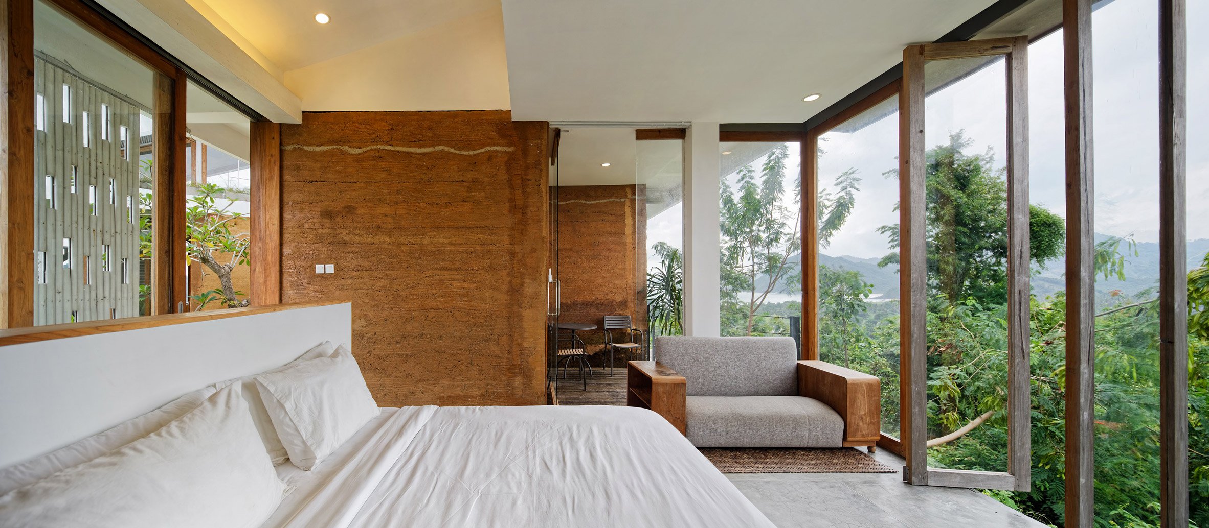 脑洞大开创意十足的集装箱改造,集装箱顶部做阳台