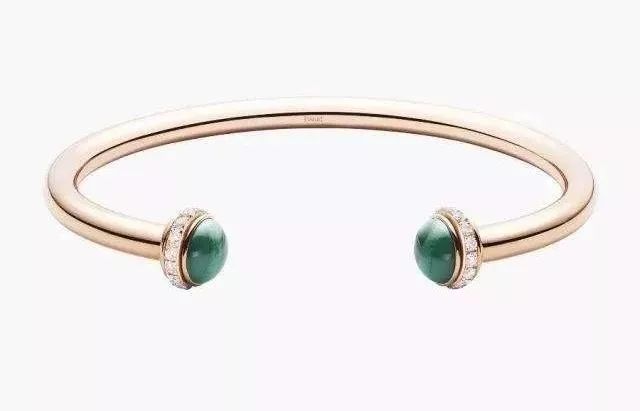 大力神杯丢失之谜,大力神杯上的祖母绿