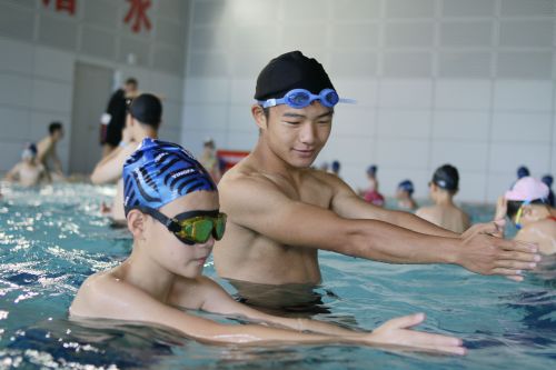 篮球足球羽毛球乒乓球游泳培训,篮球足球羽毛球排球培训