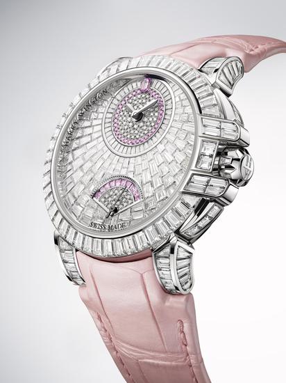 一头乱发的“邋遢大王”贾斯汀比伯14万美元情侣钻表说买就买