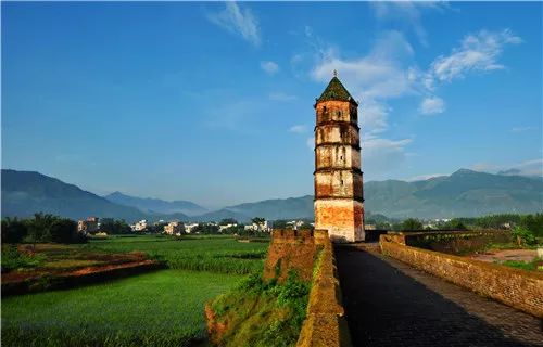 您好，南川！我是你的新朋友——贺州，我们的故事从这一刻开始啦