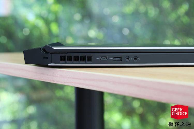 alienware17为什么便宜 (alienware17笔记本怎么样)