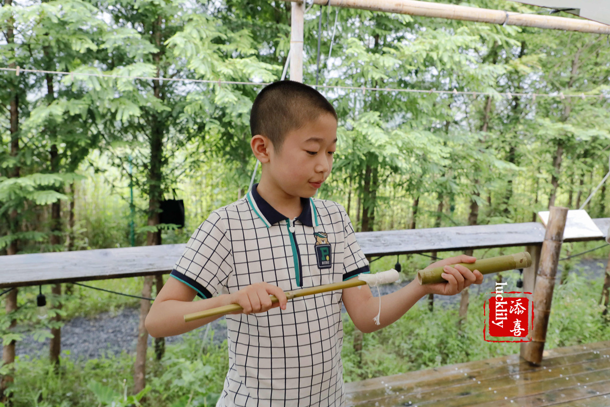 义远农场亲子探险露营：帐篷、萤火虫、足球冰淇淋、竹水枪、采摘
