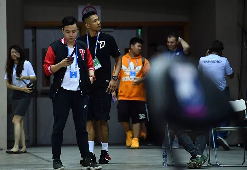 姚明对cba球员,姚明接受采访展现高情商