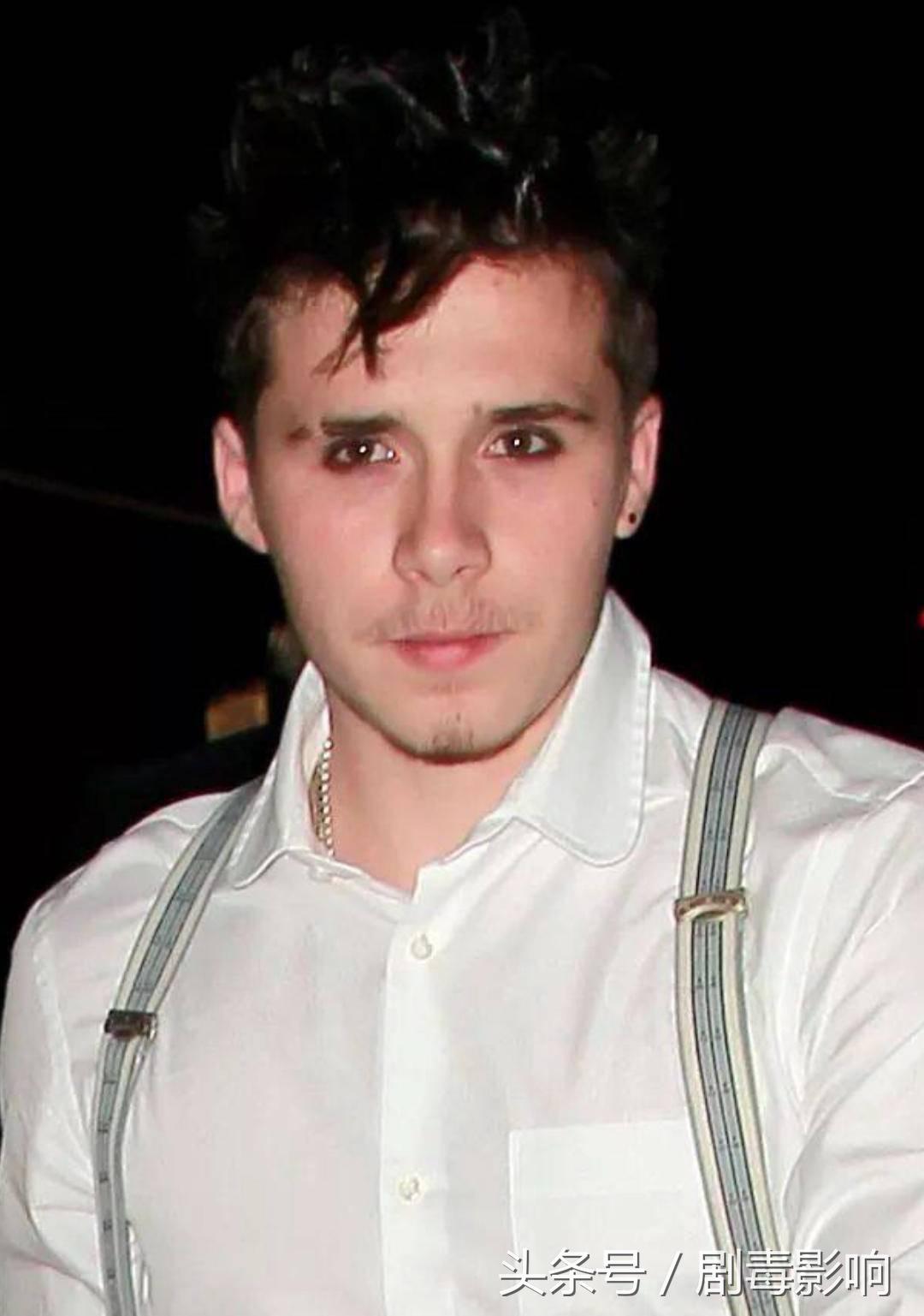 张智霖儿子才是逆袭般长大,张智霖儿子近照