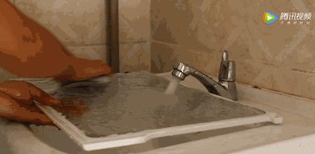 冰箱里放钞票一年能省电吗,冰箱里放一张钞票