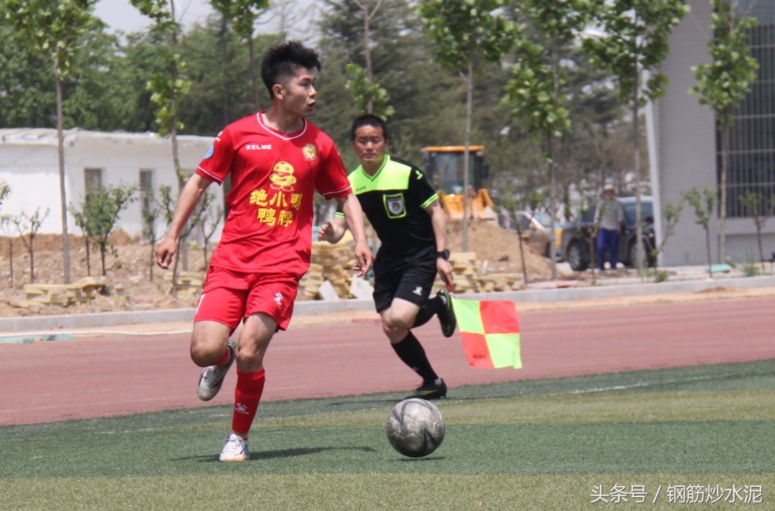 潍坊绝小鸭加盟,中冠足球联赛潍坊赛区