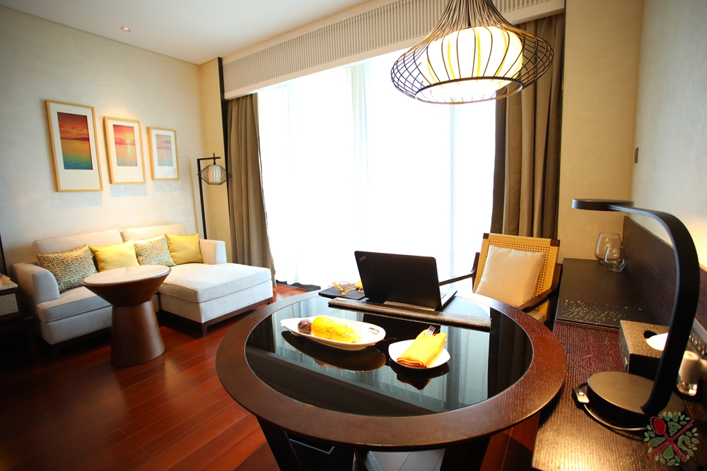 不会游泳可以去海底潜水吗,不会游泳可以体验美人鱼吗