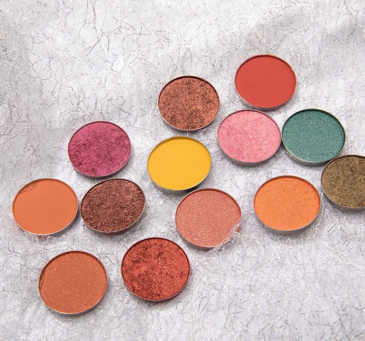 适合新手用的平价眼影,新手平价眼影高光修容一体盘推荐