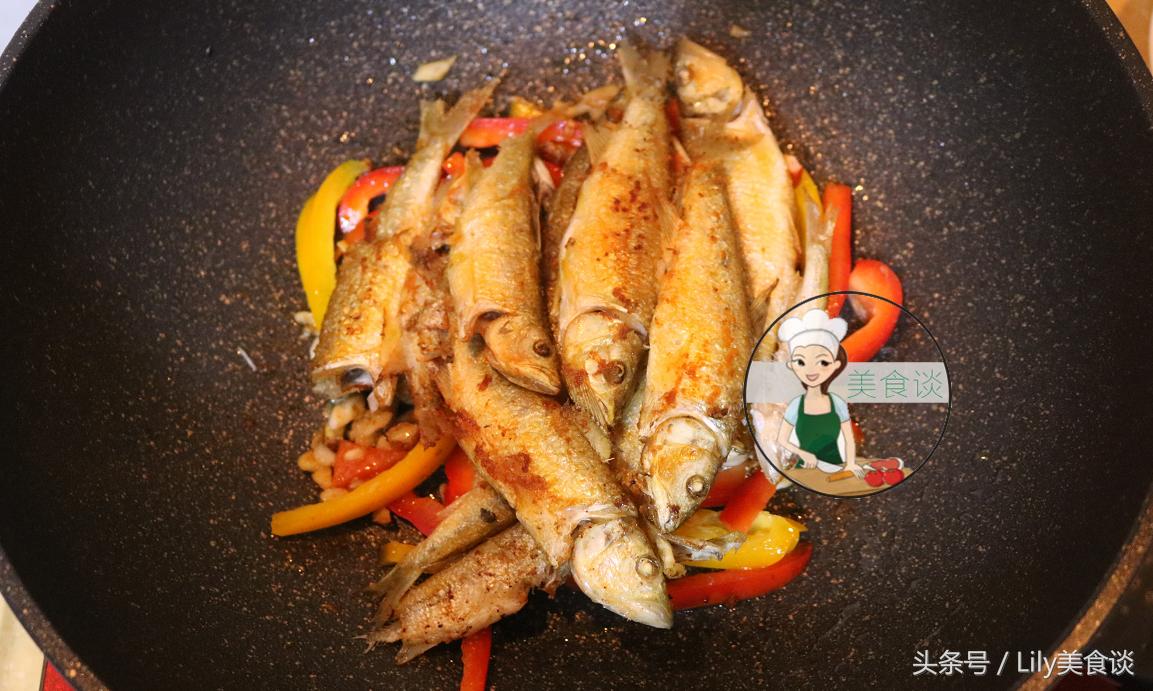 煎鱼的家常做法怎样煎鱼不粘锅,煎鱼怎么煎不粘锅不掉的小妙招
