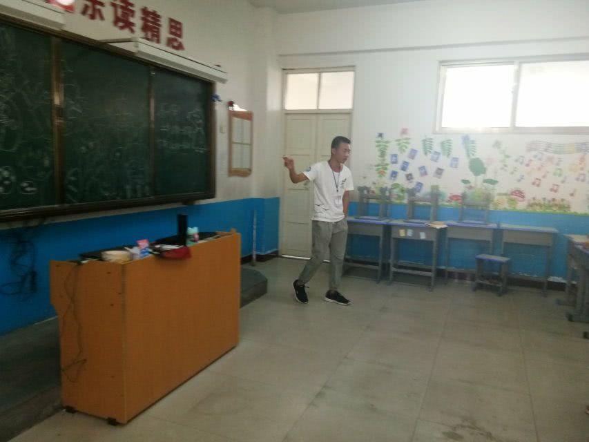 閫愭ⅵ涔嬬考涓婃灦,閫愭ⅵ涔嬬考杩斿満