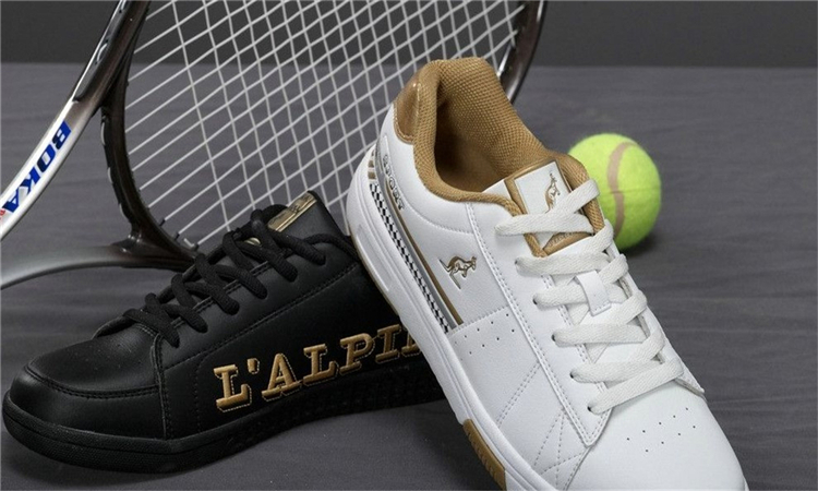 网球鞋子选择,挑选合适的网球拍