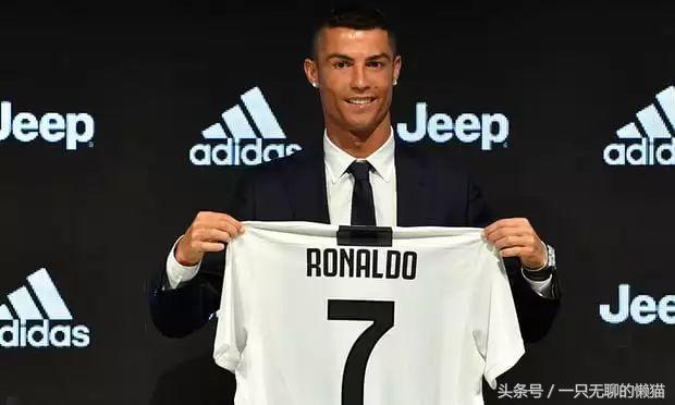 c罗现在球衣,c罗一场换两件球衣