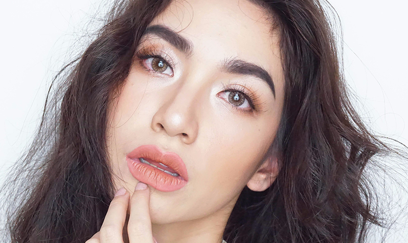 不要再素颜了学会这几款日常妆容,不要素颜朝天但也不浓妆艳抹