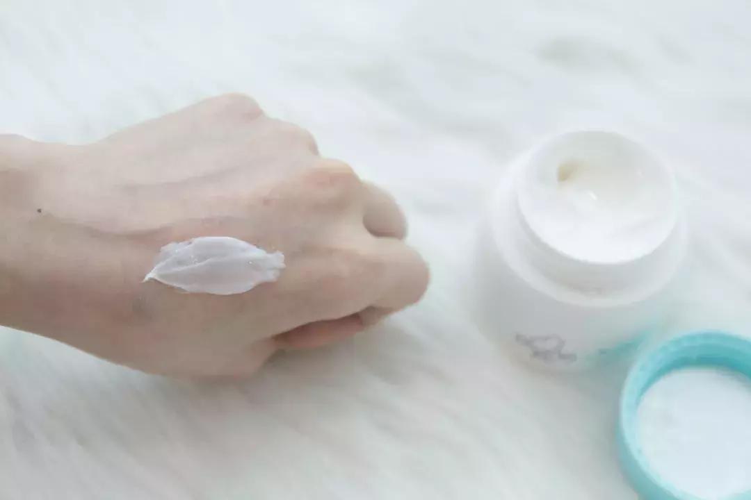 真正好用的护肤品测评视频,超良心的5款国货护肤品