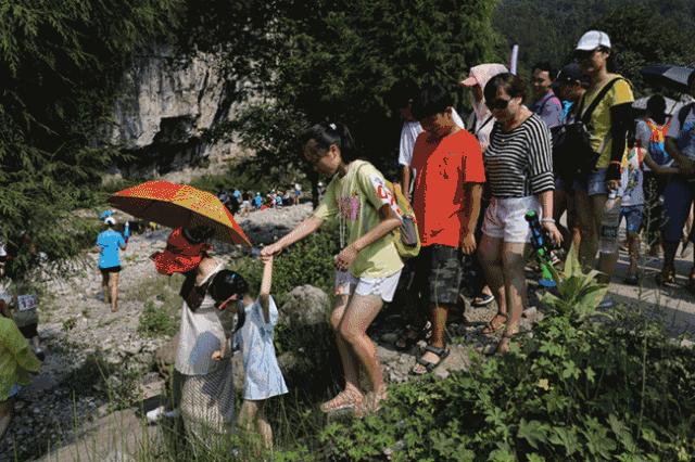 宜昌青龙峡第四届亲子漂流大赛实况回顾！你错过的精彩都在这里！