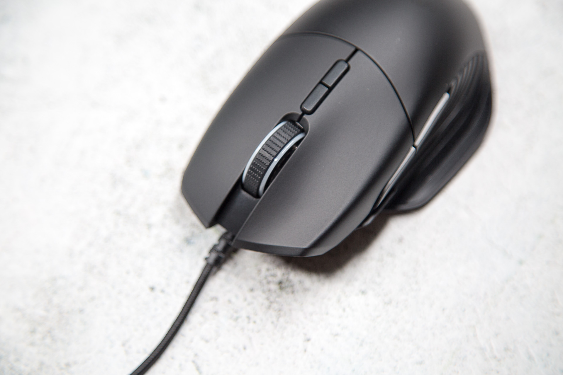 为fps而生的游戏本,雷蛇razer蝰蛇标准版游戏实测