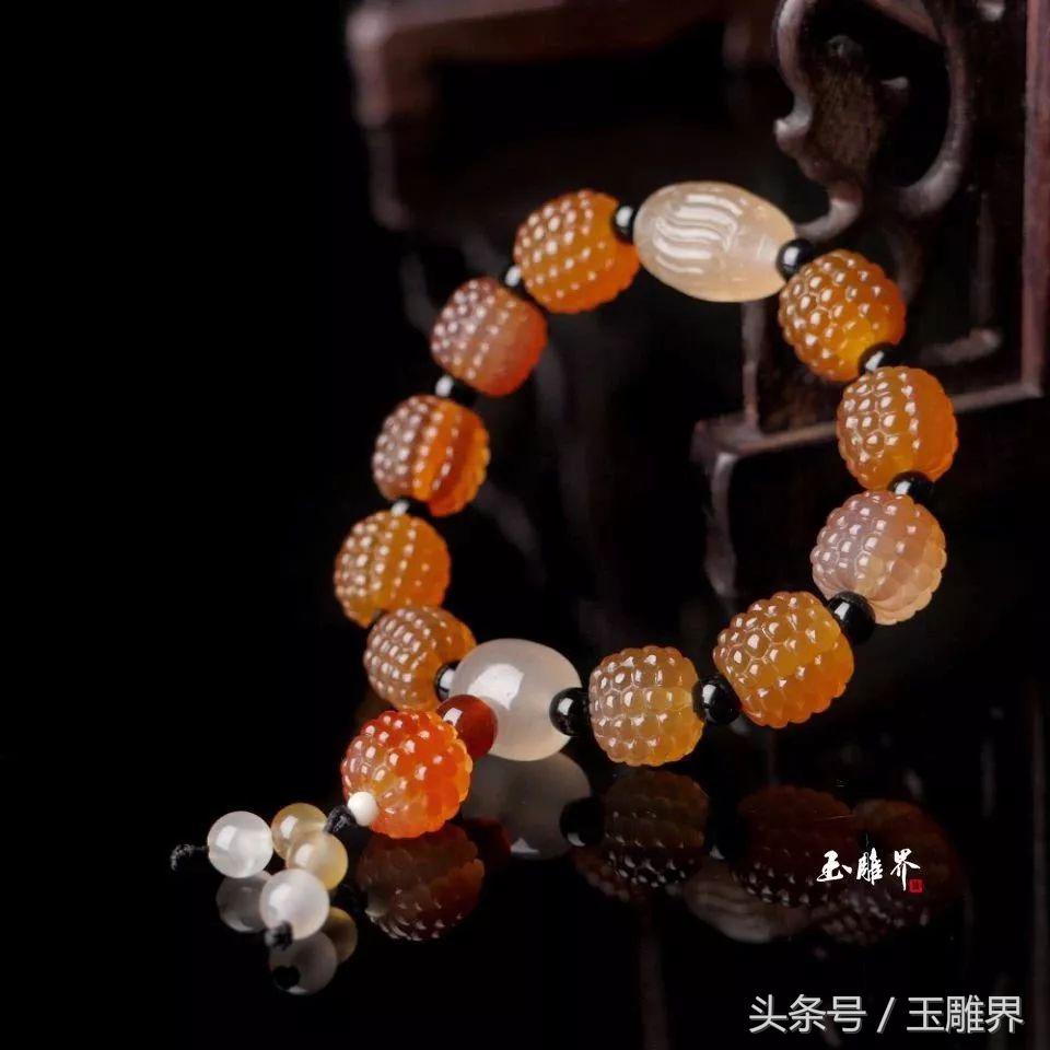 戈壁石雕刻大师作品,戈壁奇石打磨