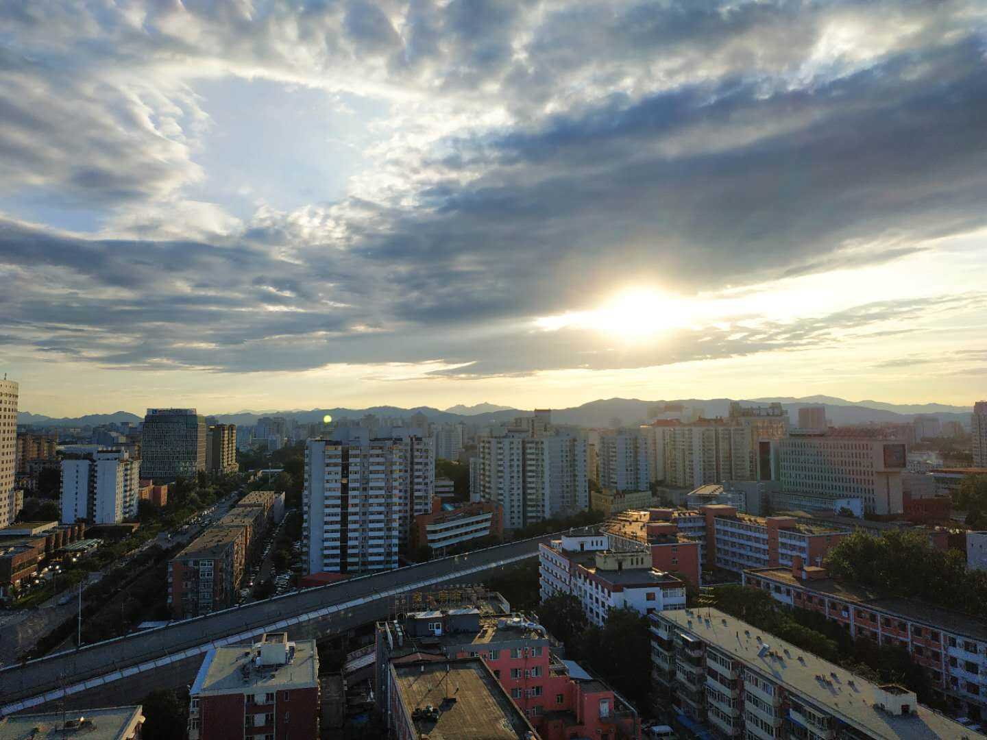 小米max3有好的相机软件吗,小米max3相机是索尼的吗