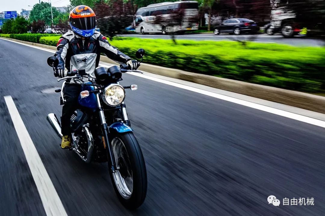 摩托古兹v7special和stone的区别,摩托古兹v7的试驾视频