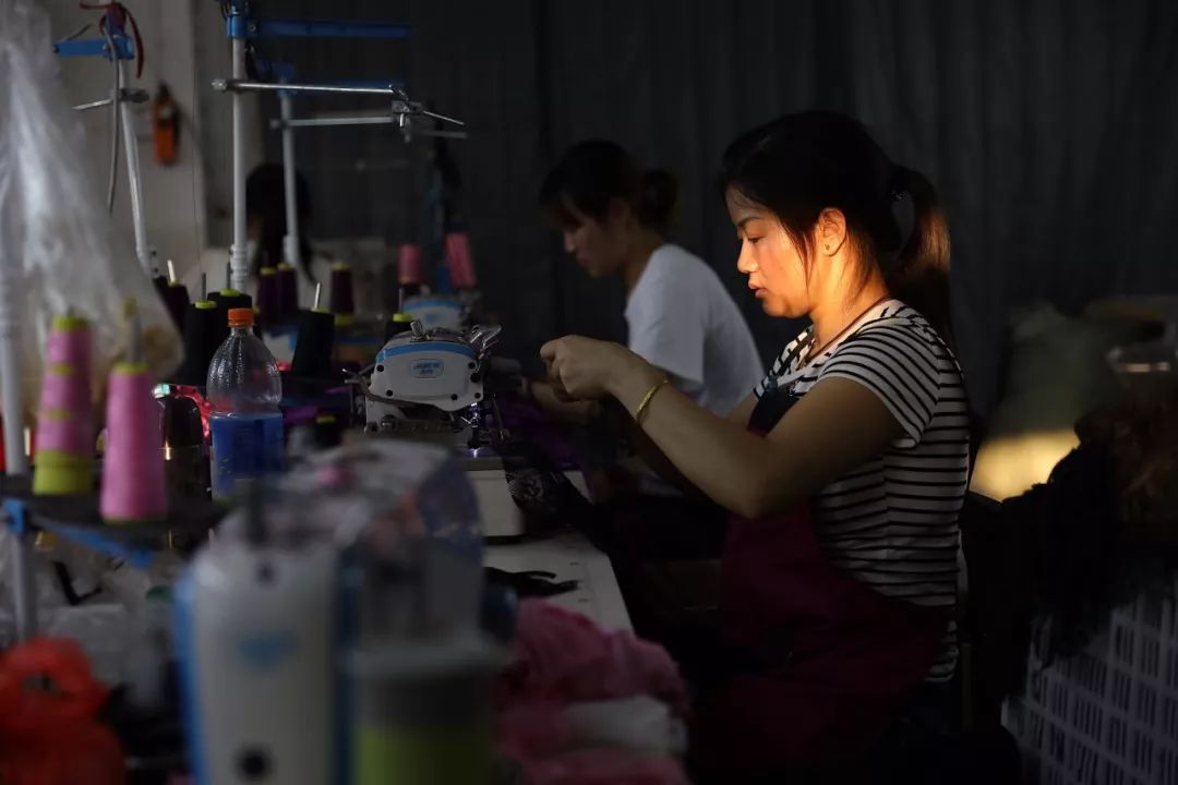 维密小镇卖内衣,维密小镇内衣