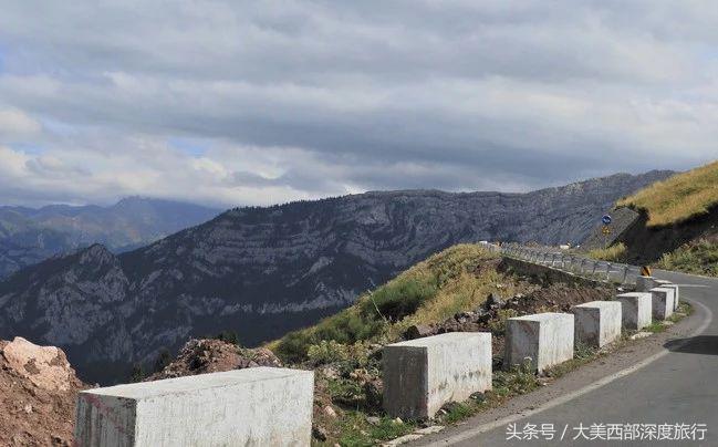 被旅游大军夸赞的高速,新疆最美公路有必要去么